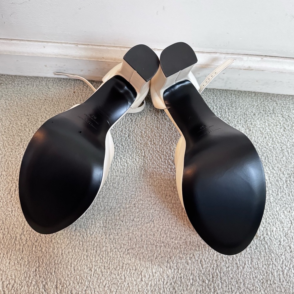 NWOT: Cream Platform Sandals - Picture 5 of 7